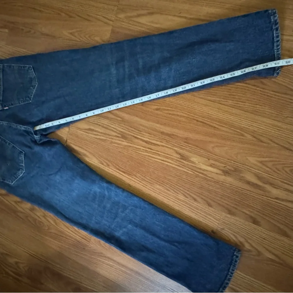 Levi’s Premium Fit Men's Medium Wash Blue Straight Jeans Size 30 Classic Western